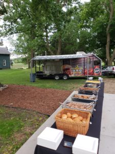 BUFFET LINE W TRAILER